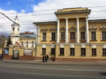 Правдивые истории главного проспекта