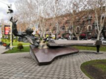 Ереван на метро: знакомство с жизнью города