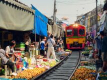 Яркие рынки Бангкока