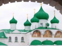 Из Петербурга — в Александро-Свирский монастырь
