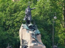 Кронштадт: 300 лет за три часа
