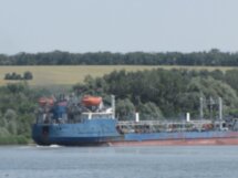 Отыскать горы в донских степях!