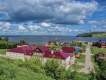 Свияжск, Раифский монастырь и Храм всех религий