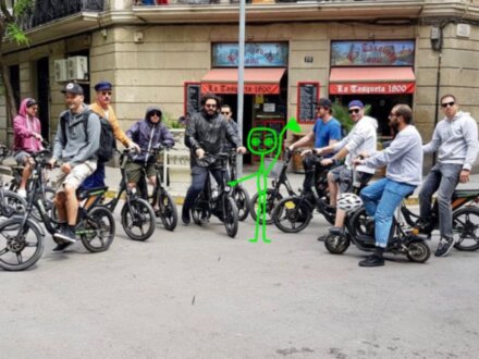 На электровелосипеде к вершине горы Монтжуик