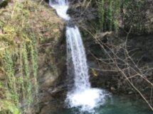 Треккинг к трем водопадам