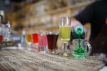 Нижний Новгород под градусом: тур по барам со знатоком