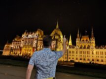 Ночная панорама и жизнь Будапешта