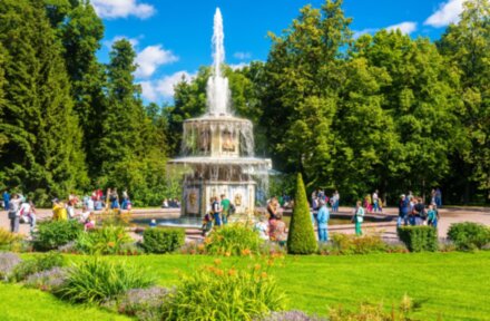 Знакомство с восхитительным Петергофом