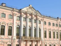 Строгановский дворец изнутри