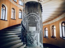 Приватный тур в ускользающий мир Петербургских дворов и парадных