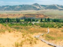 Из Дербента — в Сулакский каньон и бархан Сарыкум (всё включено)