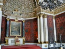Детская экскурсия по парадным залам Эрмитажа