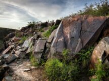 Петроглифы Тамбалы: наскальная сага древности