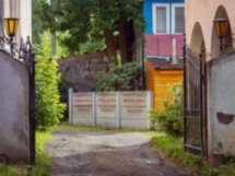 Печоры-Петсери и древний Изборск