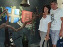 Поездка с сомелье на аутентичную винодельню (на вашем автомобиле)
