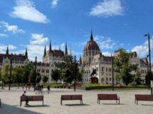 Самые красивые площади Пешта