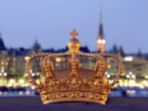 Обзорная-квест по дворцу и Старому городу