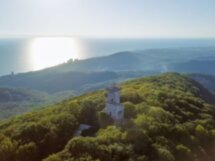 Групповая экскурсия из Сочи на гору Ахун и Дачу Сталина