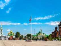 По центральной улице Тулы