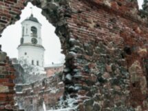Все краски Выборга на авто