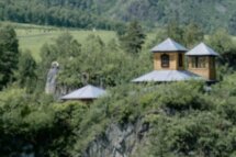 Алтайские чудеса: водопады, горы, озера и марсианские пейзажи