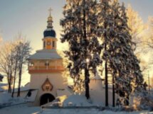 Автобусная экскурсия из Пскова в Изборск и Печоры