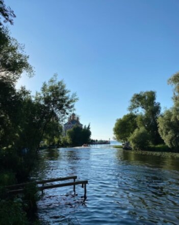 Переславская Венеция: водная прогулка на моторной лодке