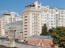 Московская Венеция: прогулка по Болотному острову