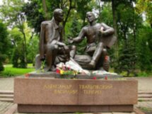 Вдоль Смоленской крепостной стены