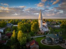 Из Ярославля — в Вятское, одну из красивейших деревень России
