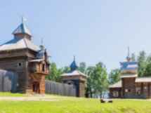 Нескучный пленэр в музее деревянного зодчества «Тальцы»
