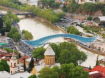 Гармония древнего и современного Тбилиси