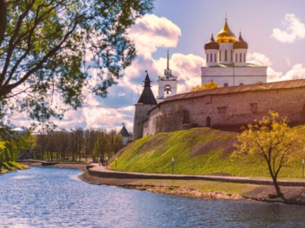 Псковский Кром: многовековая история в деталях