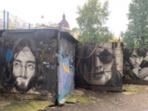 Стрит-арт на Петроградке