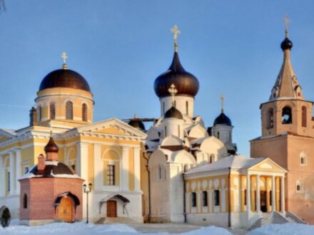 Автомобильная экскурсия в Старицу и село Красное