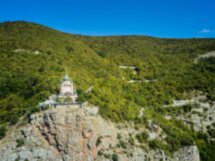 Из Севастополя — в Крымскую Швейцарию!