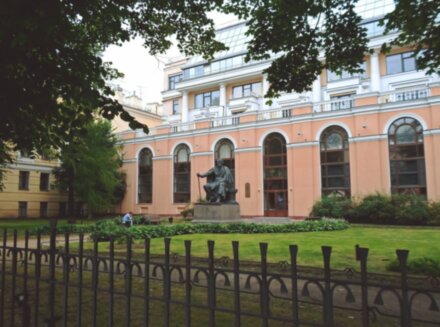 Театральный Петербург в мини-группе