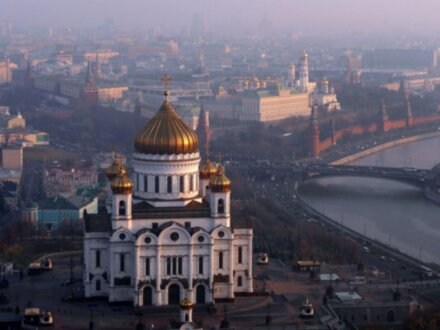 Храм Христа Спасителя и панорамы Москвы