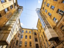 В Питере пить, на Рубинштейна жить: экскурсия + винный мастер-класс