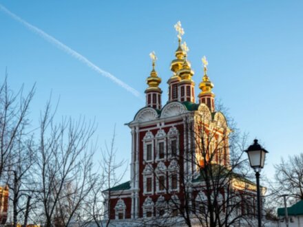 Новодевичий монастырь: история и легенды
