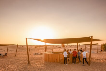 Ресторан Sonara Camp: ужин в пустыне и развлекательная программа