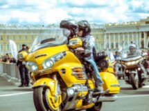 По Петербургу на мотоцикле