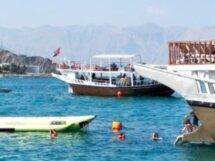 Морской круиз в Диббе на арабской лодке дау