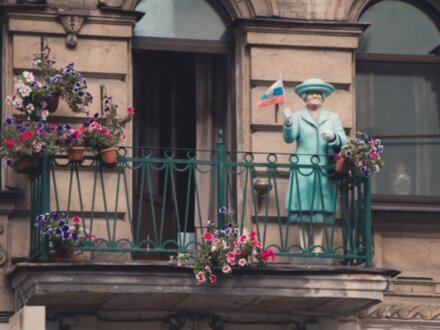 За угол от Невского проспекта: прогулка по проходным дворам