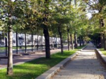 По Твербулю с гитарой!