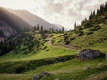 Треккинг к озеру Кель-Тор