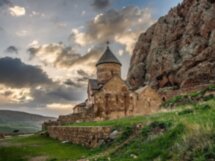 Дороги древности: Хор-Вирап, Арени, Татев и Нораванк