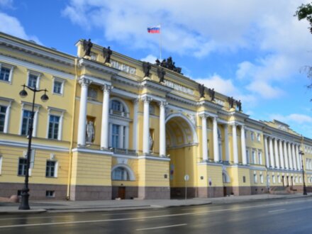 «Дом, в котором я живу»: прогулка по архитектурным стилям Петербурга с психологом