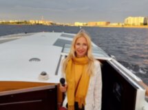 Вечер, теплоход, вид на Финский залив — нестандартная водная прогулка
