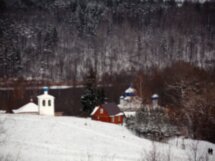 Легендарный монастырь и неоглядные дали в Мальской долине